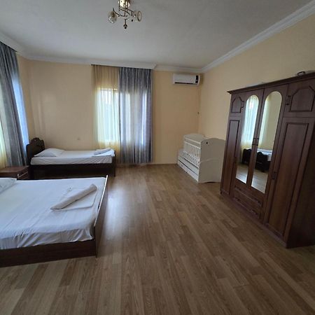 Mziuri Cozy Guesthouse Kobuleti Kültér fotó