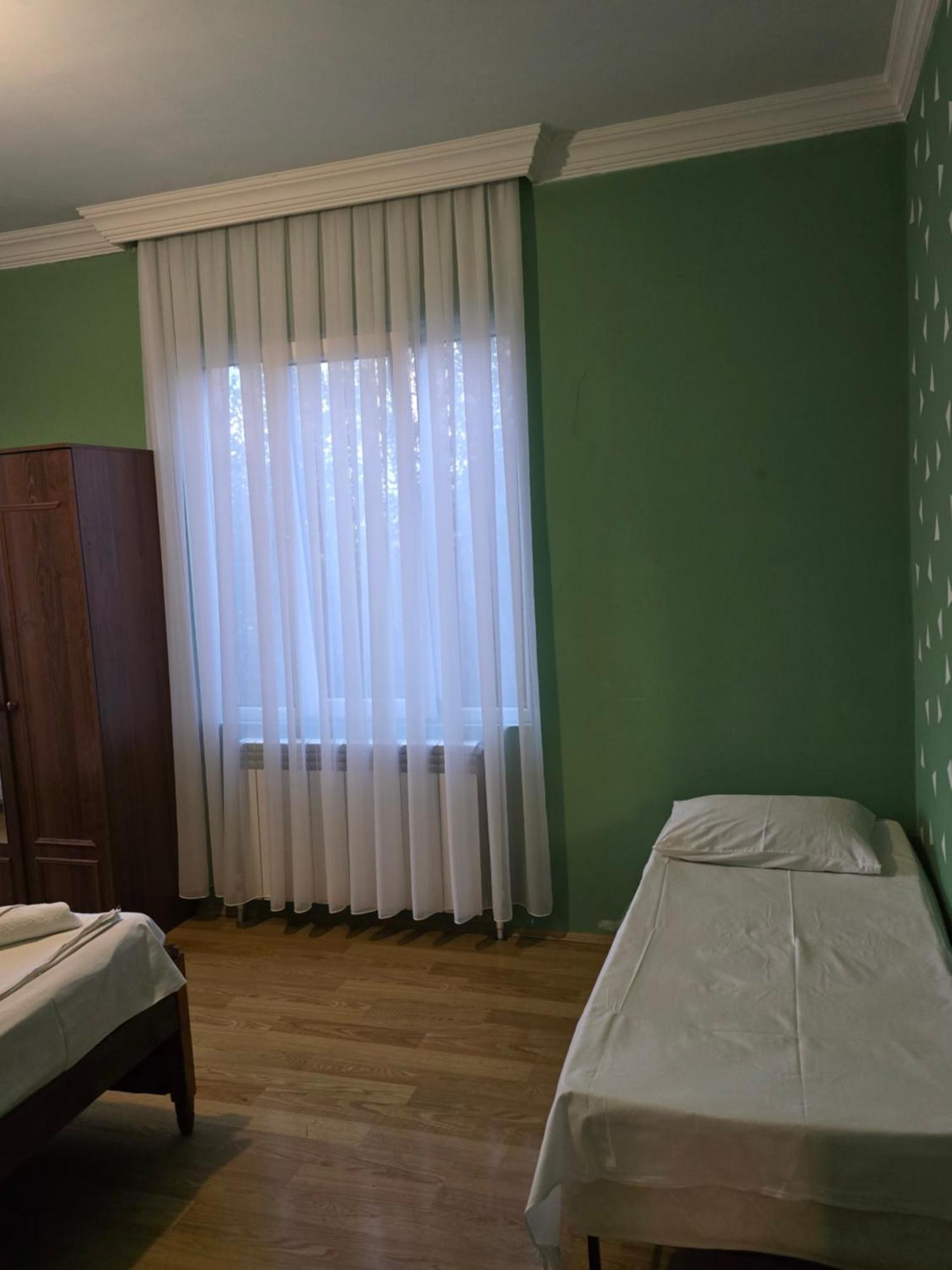Mziuri Cozy Guesthouse Kobuleti Kültér fotó