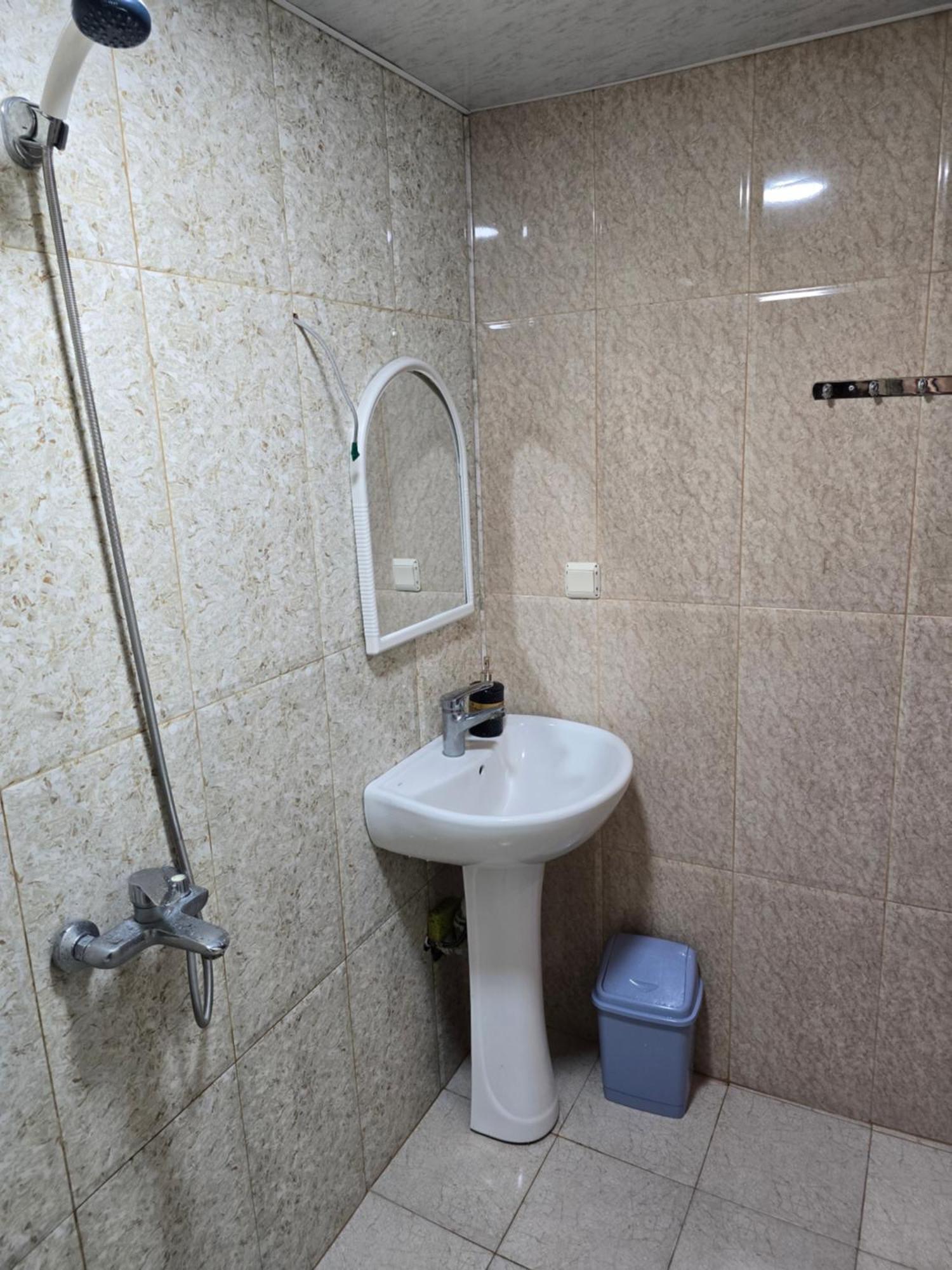 Mziuri Cozy Guesthouse Kobuleti Kültér fotó