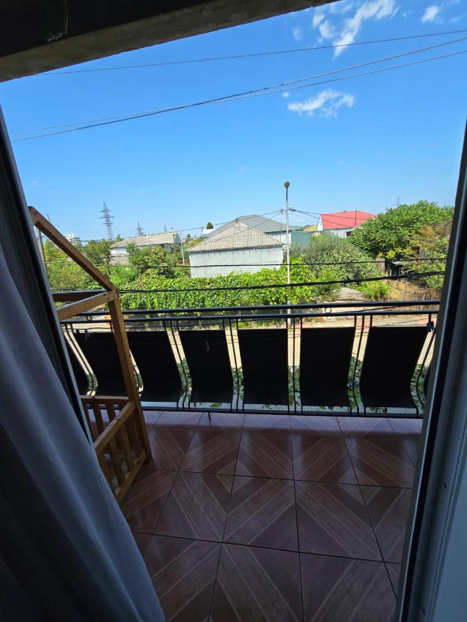 Mziuri Cozy Guesthouse Kobuleti Kültér fotó